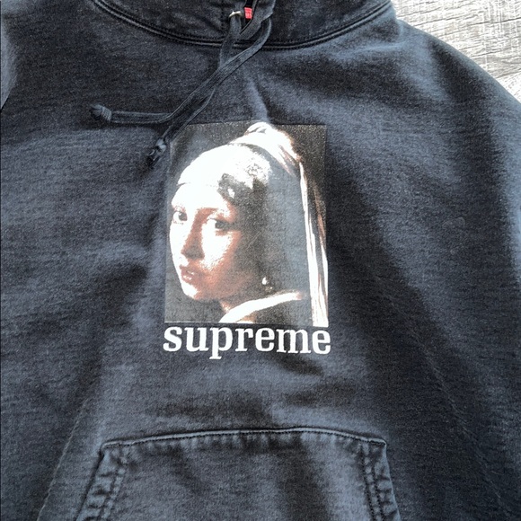 Supreme Black Hoodie with Artistic Print - Picture 2 of 8